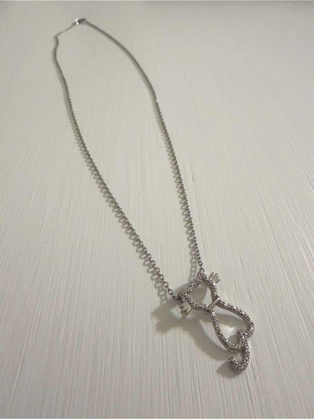 925 Sterling Silver and Diamond Cat Silhouette Pendant Necklace
